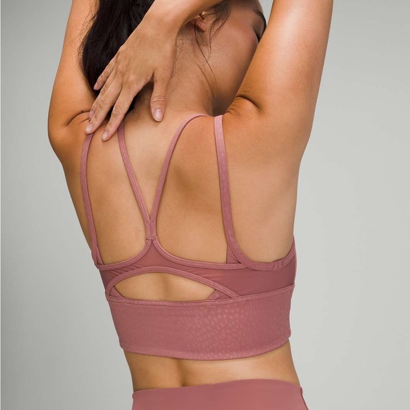 New Lululemon Nulu and Mesh Yoga Bra
Jewel Emboss Spiced Chai - Picture 7 of 9